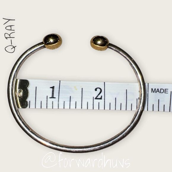 Q-Ray Combo Standard Cuff Bracelet - Picture 9 of 11